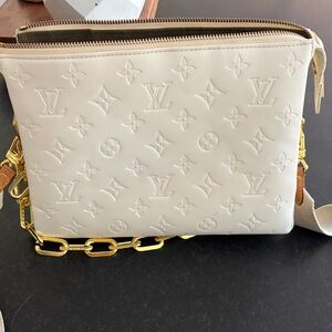 Designed Inspired Ivory Crossbody Bag with Gold Chain